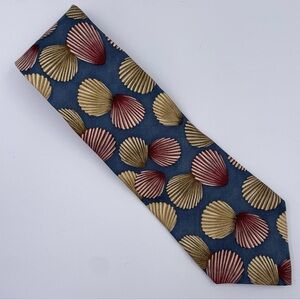 G & F Collection Elegant Blue and Gold Seashell Patterned Tie Long 61”